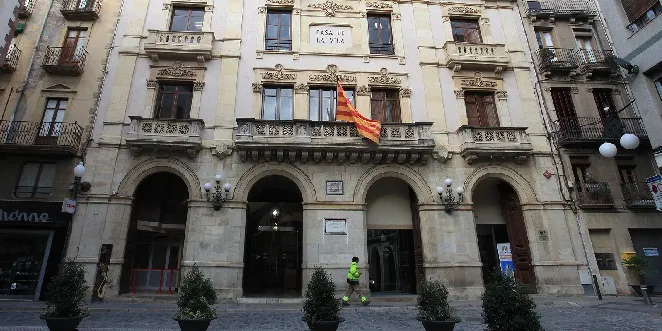 ÚLTIMA HORA: Valls pren mesures pel coronavirus tancant instal·lacions municipals i suspenent activitats