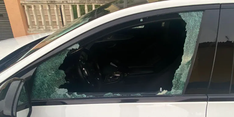 L’autor dels robatoris a vehicles a Valls es posat en llibertat amb càrrecs