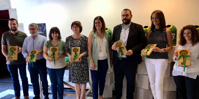 Arenys de Mar s'agermana pel vidre amb 7 municipis barcelonins