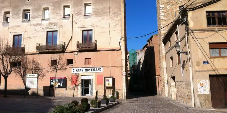 Els Tres Turons i el Montnegre es lleven emblanquinats