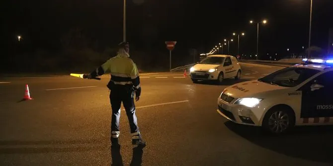 Torna el toc de queda a Caldes entre la 1 i les 6 de la matinada
