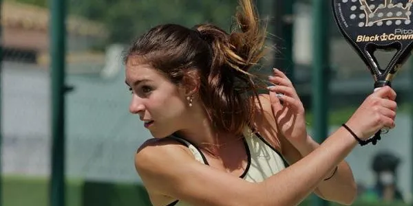 La palista Anna Ortiz arriba a les semifinals del Gran Slam CT Barà del Circuit AUDILEGEM