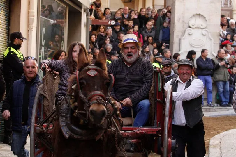 Un carruatge es passejarà pels carrers de Valls per celebrar uns Tres Tombs Simbòlics