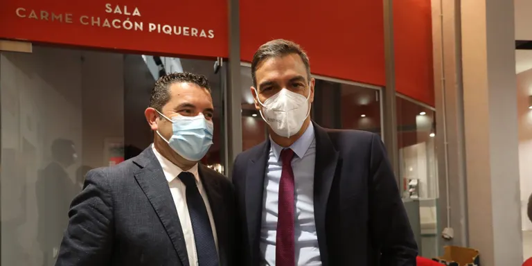 Xavier Amor participa a la reunió de la Permanent del PSC, presidida per Pedro Sánchez