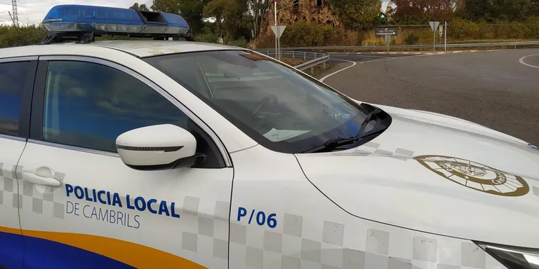 La Policia de Cambrils deté un home per robar una furgoneta amb una escopeta dins