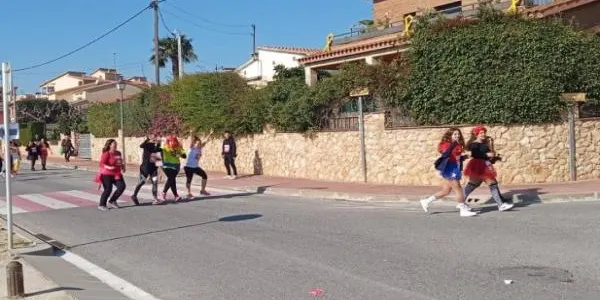 L’Institut de Roda de Berà organitza una cursa solidària a favor de Save the Children