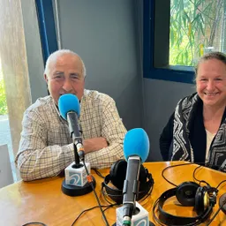 Entrevistes de la Justa del 25/4/2022 — Del neguit a la calma: gestió de les emocions, relaxació i salut mental comunitària al Baix Llobregat - episode art