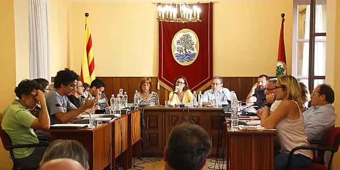 La tarifació social a l’escola bressol tira endavant amb l’abstenció de JxA i PP