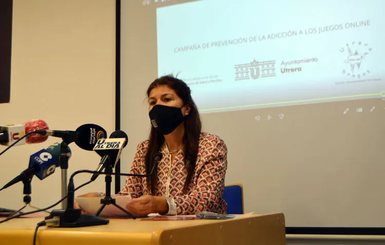 La delegación de Educación lanza una campaña para prevenir la adicción a los videojuegos