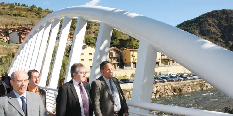 Inaugurat el pont sobre el Segre de Martinet