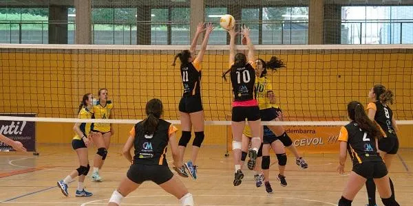 El CEVOL Torredembarra guanya al CV Vilanova i es classifica per a la segona fase