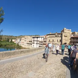 Sortida a Valderrobres des de Sant Pere de Riudebitlles del diumenge 16/10 organitzada per el Centre - episode art