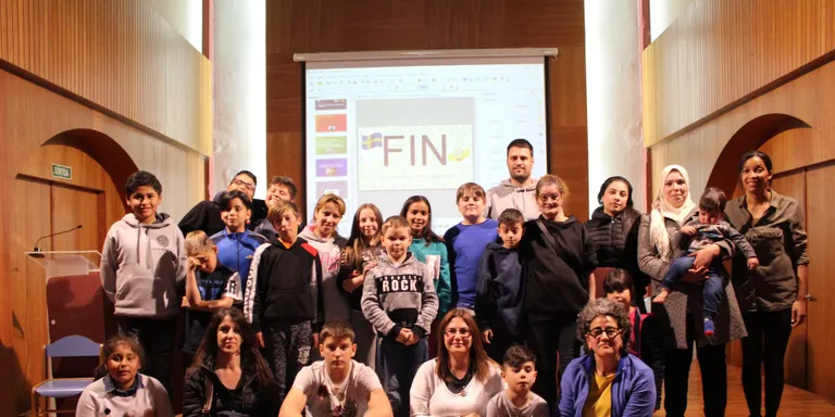 El Punt Òmnia i el Servei d’Atenció Diürna (SAD) donen a conèixer el projecte 'Trepitjant Països'