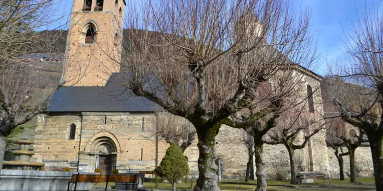 El patrimoni sacre aranès, recollit per primer cop en una exposició i un llibre