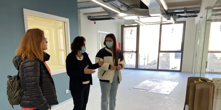 El Centre Cívic ja té acabades la planta baixa i el primer pis. Durant el 2022 s'adjudicaran les obres del segon pis
