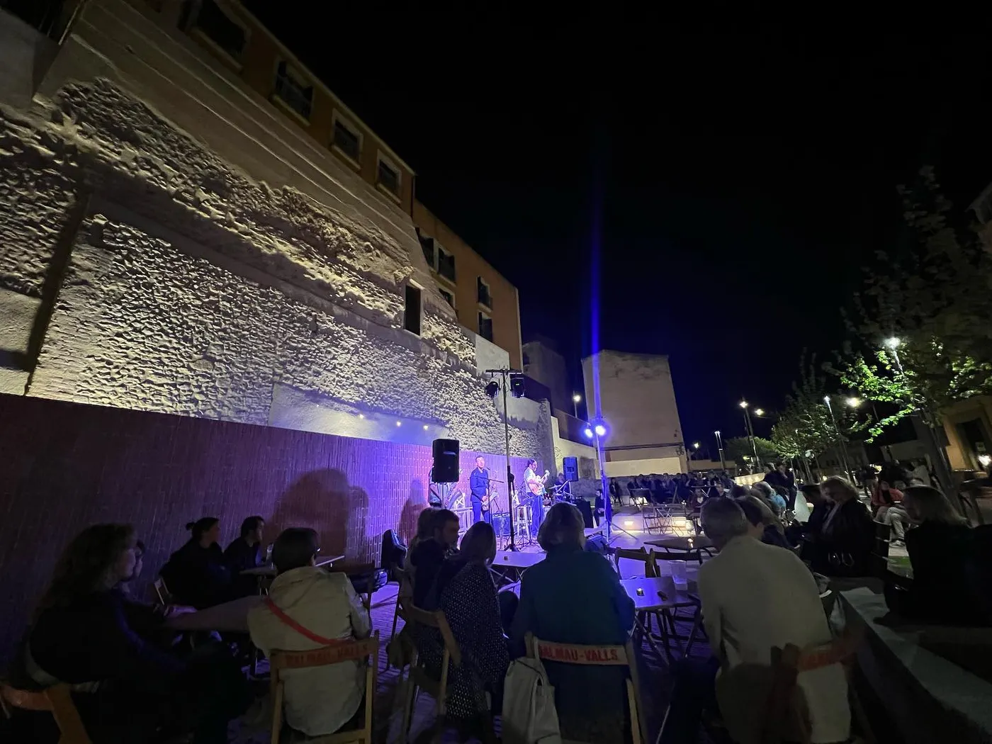 La nova Muralla de Sant Antoni gaudeix d’una sessió de jazz
