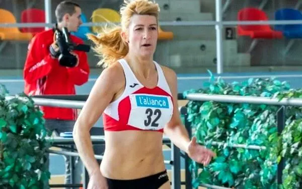 L’altafullenca Maria José Carabante aconsegueix el rècord de Catalunya en els 400m en categoria W-45