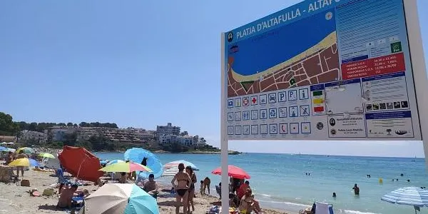 Altafulla viu un preludi de l'estiu, amb feina constant als comerços i establiments turístics durant tot el cap de setmana