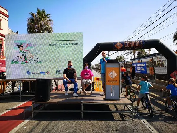 Èxit de la Pedalada i presentació del Pla Director de la Bicicleta