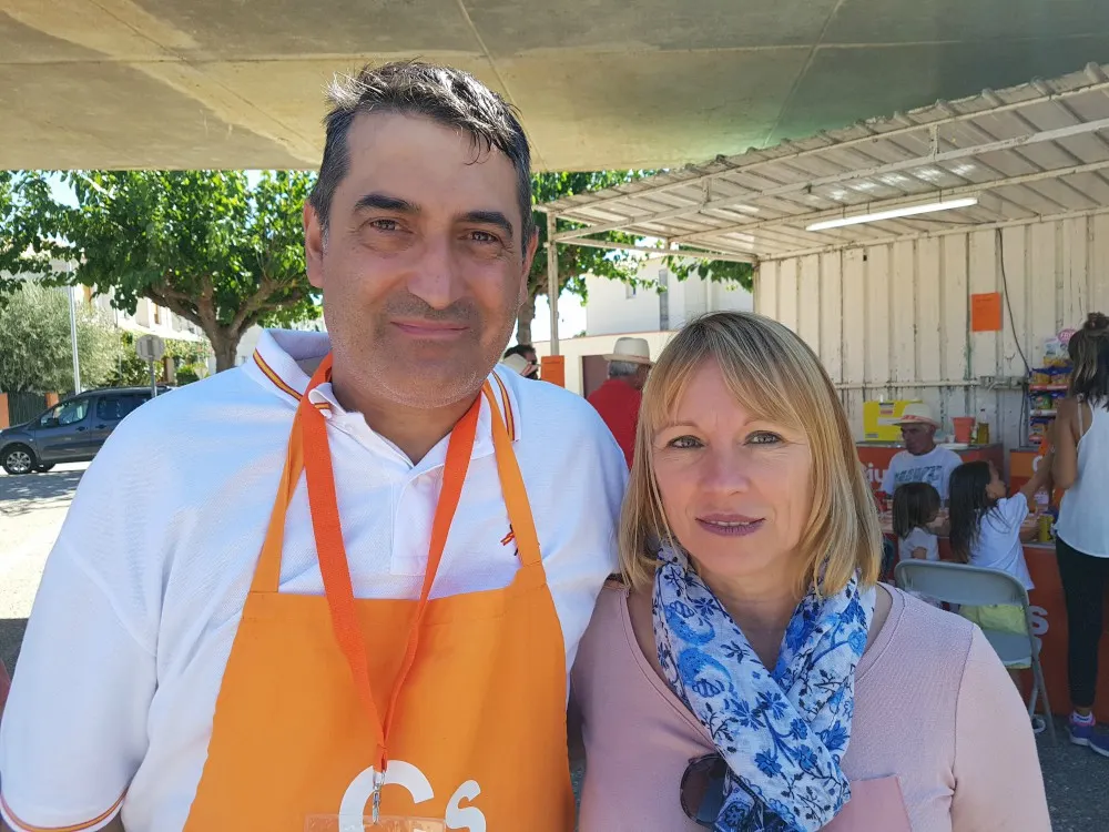 Ciutadans presenta la nova Junta Local de Pineda amb un esmorzar popular