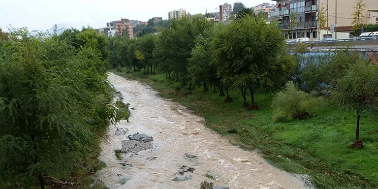 Les pluges ocasionen diversos problemes a Rubí