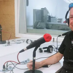 #400 - Les entitats i teixit associatiu de Rubí: Òmnium Cultural Rubí - episode art