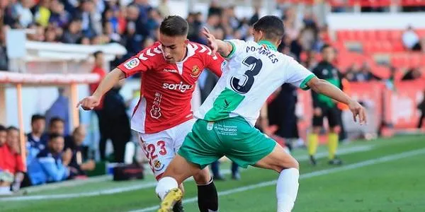 El Nàstic certifica el descens a la Segona Divisió B amb una derrota contra l’Extremadura (0-1)
