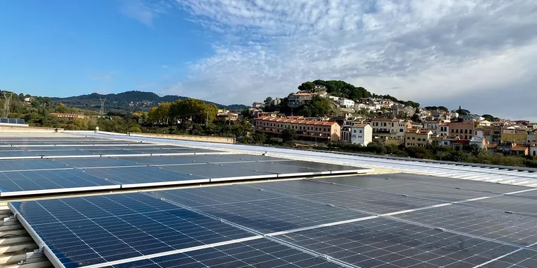 Aprovat el projecte d’instal·lació fotovoltaica a la Font dels Enamorats