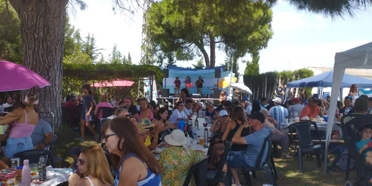 Mig miler de persones assisteixen a la Festa Argentina que es va celebrar a Cambrils aquest diumenge