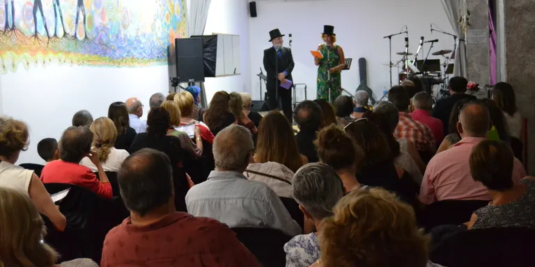 Arriba la festa 6è aniversari de l'Associació Canviem