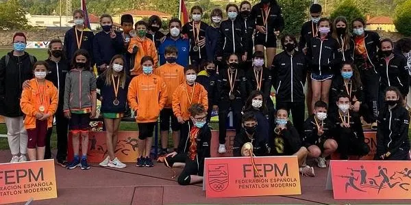 Erika Bobeico, Iñaki Baraldo i Paula Laguna es proclamen campions d’Espanya de Pentatló a Cantàbria