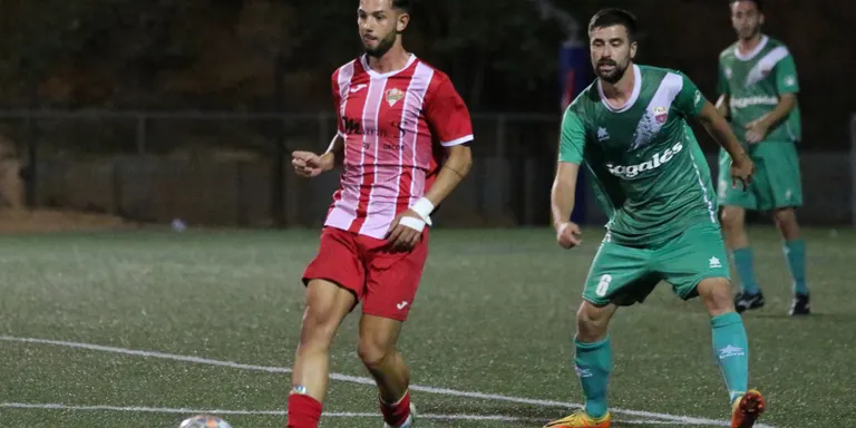 Triomf i injecció de confiança per al CF Caldes al camp del Llefià (0-1)