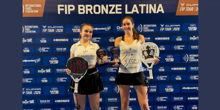 La palista Anna Ortiz, subcampiona en el FIP Bronze Latina