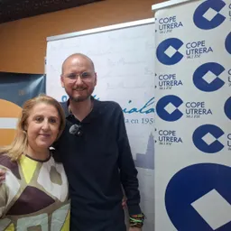 Javi Caro Pozo nos presenta 'Cáncer: Manual para familiares. Cuando el cáncer toca a quien amas' - episode art