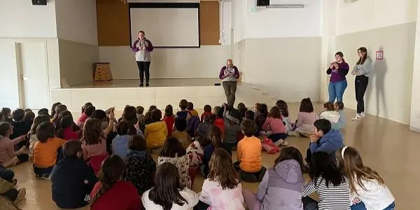Uns 150 infants i joves gaudeixen ja dels casals de Setmana Santa a Altafulla