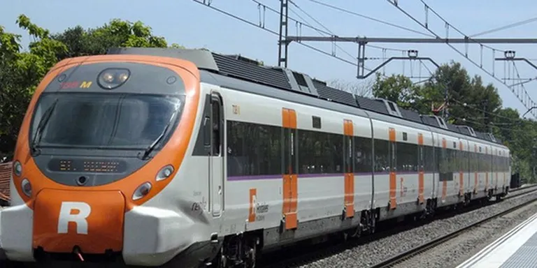 La R1 de Rodalies s'ha restablert després de tres hores sense servei