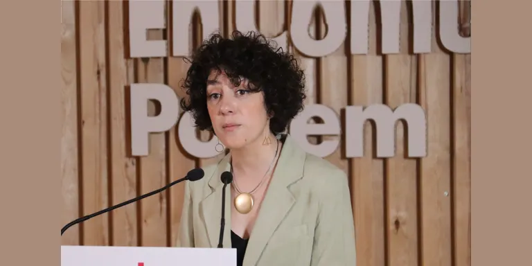 Sumar-En Comú Podem es presenta al 23-J amb el lema 'A favor teu' per anar més enllà de la "terra cremada" de PP i Vox