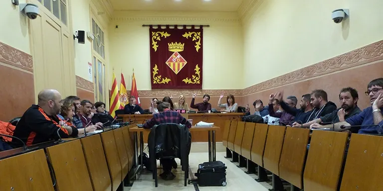 El Ple desencalla l’adjudicació del contracte de neteja viària en segona volta