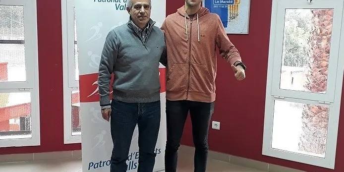El pilot vallenc Marc Sans rep un reconeixement per part del Patronat Municipal d’Esports
