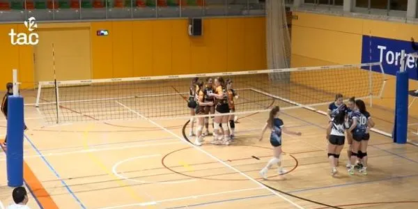 El CEVOL Torredembarra suma un punt davant el CECELL Lleida en el final de la fase de promoció (2-3)