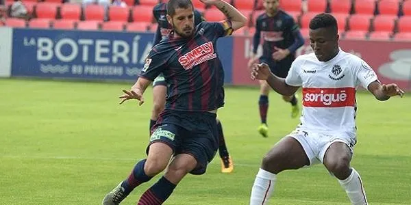 El Nàstic cau a Osca per 2 a 0 i trenca una ratxa de 12 partits sense perdre