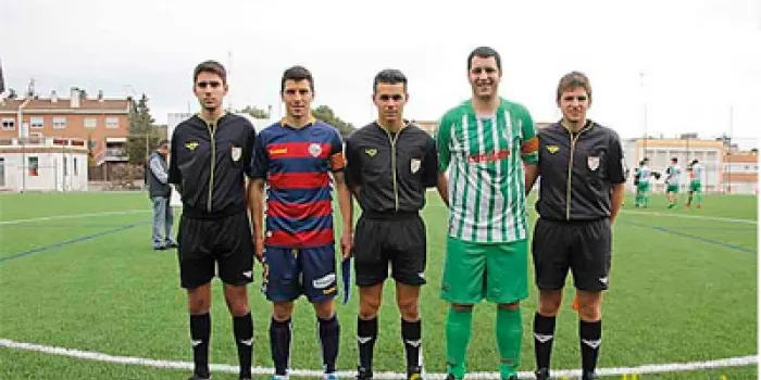 L'Arenys perd 0 a 4 davant el Llagostera en el partit inaugural del nou Bernat Coll