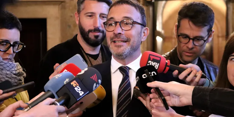 Junts "tanca files" amb Borràs i espera que "recuperi els càrrecs" de presidenta del Parlament si l'absolen