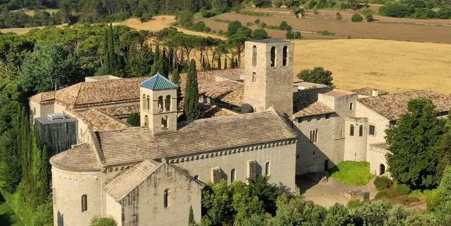 Sortida cultural al Monestir de Sant Benet de Bages amb Mare Nostrum
