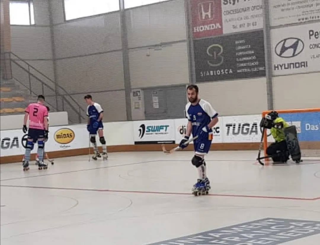 El Cambrils Club Hoquei perd davant el Riudoms i encadena dues derrotes consecutives