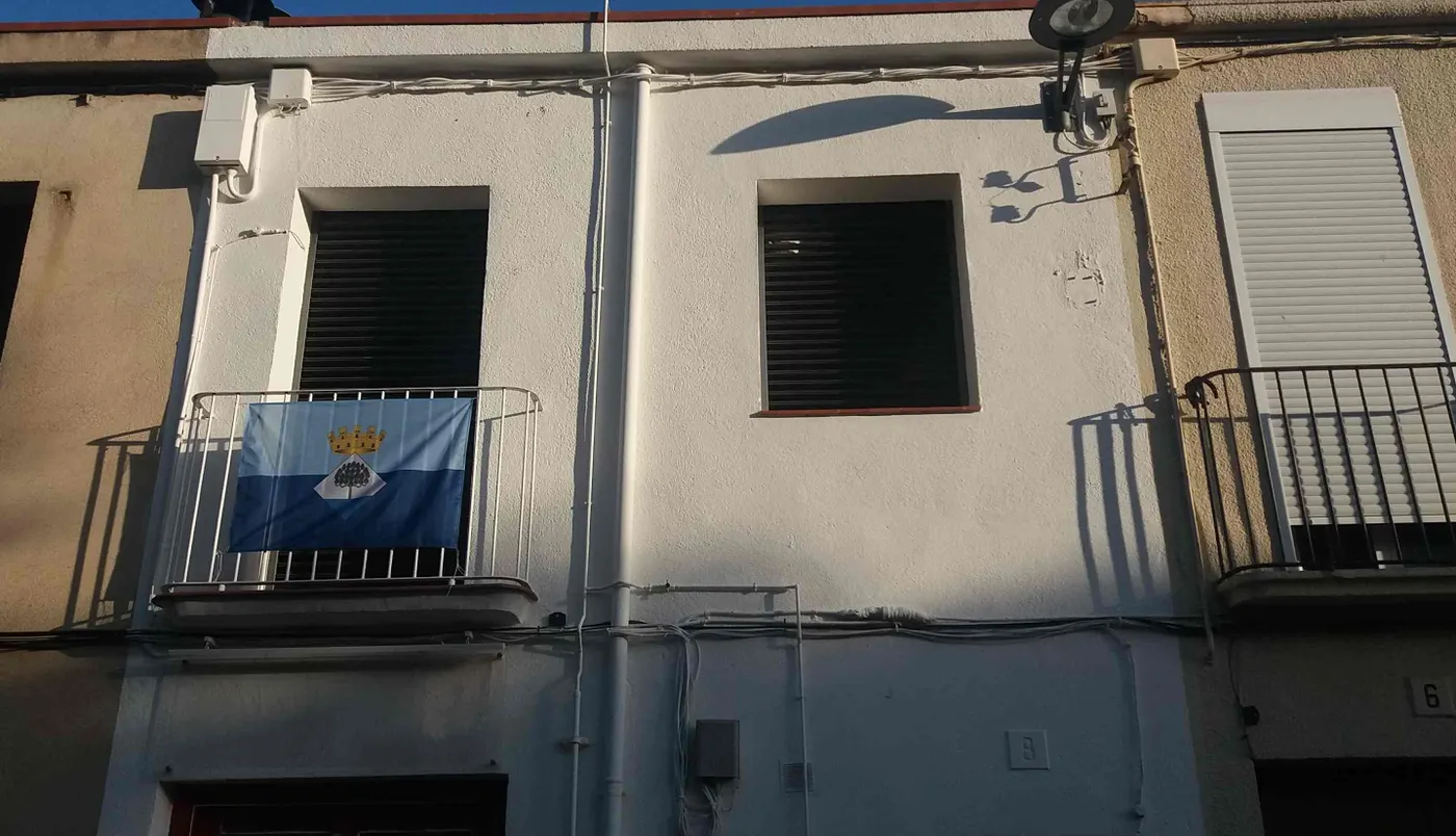 En Marxa-Junts per Catalunya anuncien un acte en defensa de la cultura i proposen engalanar els balcons amb la bandera de Pineda
