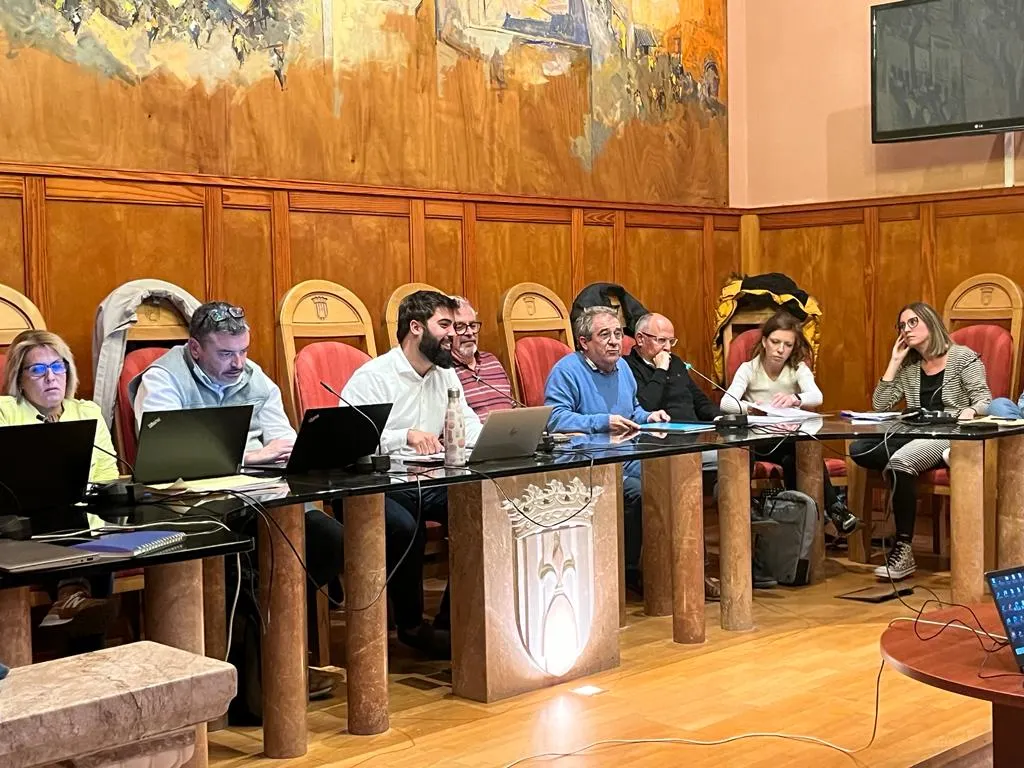Agenda més curta pel que fa a partits a la nostra ciutat / Fotomuntatge