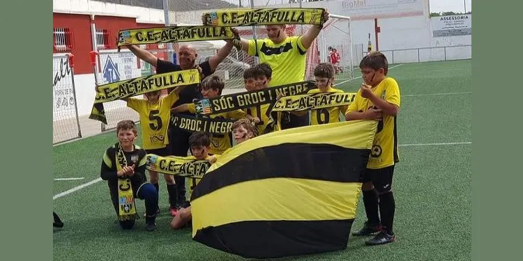 El Benjamí ‘A’ del CE Altafulla es proclama campió de lliga i nou equip de Primera Divisió
