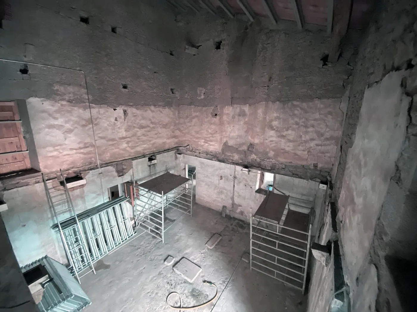 Riner rehabilita l'antiga cuina de la Casa Gran del Miracle i reconstrueix el foc de rotllo