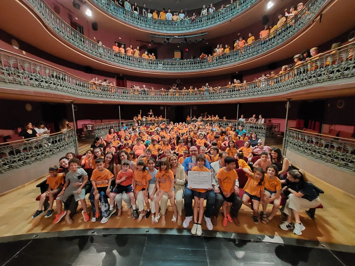 Valls celebra l’acte de lliurament del Premi Dolors Vives i Rodón